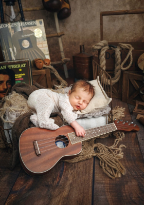 Séance nouveau-né [Reims/Marne/studio] - Gwen Photographie