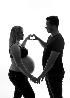 Séance photo grossesse studio - Gwen Photographie Champagne-Ardenne