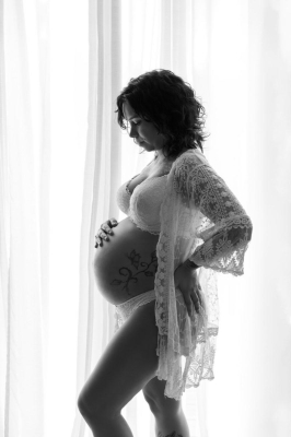 Séance photo grossesse studio - Gwen Photographie Champagne-Ardenne