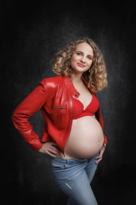 Séance photo grossesse studio - Gwen Photographie Champagne-Ardenne