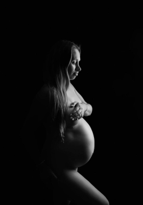 Séance photo grossesse studio - Gwen Photographie Champagne-Ardenne